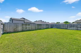 14371 N Summerchase Cir, Willis, TX 77318 - Photo 35