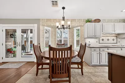 303 Longview Drive, Sugar Land, TX 77478 - Photo 11