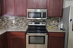 7611 Seminole St, Baytown, TX 77521 - Photo 9