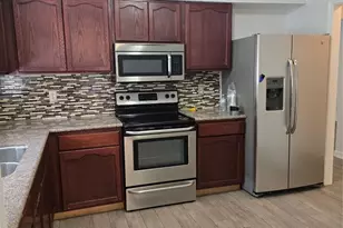 7611 Seminole St, Baytown, TX 77521 - Photo 7