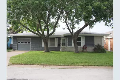 112 Tuna Street, Galveston, TX 77550 - Photo 1