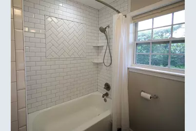 112 Tuna Street, Galveston, TX 77550 - Photo 11