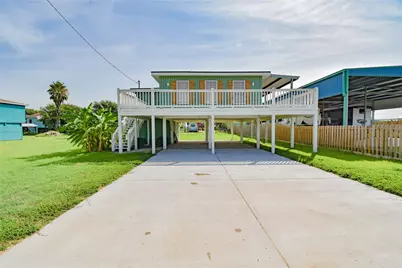 1032 N Selwyn Rd, Crystal Beach, TX 77650 - Photo 25