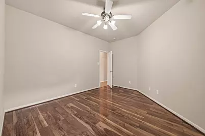 13719 Saxony Drive, Sugar Land, TX 77498 - Photo 33