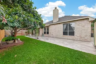 13719 Saxony Dr, Sugar Land, TX 77498 - Photo 47