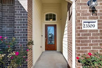 23309 Zinfandel Drive, Alvin, TX 77511 - Photo 7