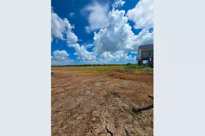 3211 Camp Hulen Drive, Palacios, TX 77465 - Photo 9