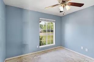 7031 Log Hollow Dr, Houston, TX 77040 - Photo 23