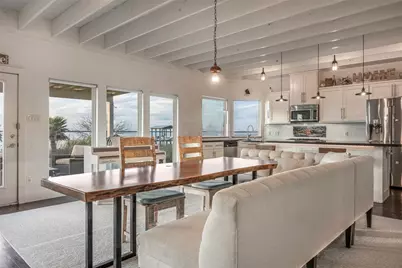 4001 29th Street N, Texas City, TX 77590 - Photo 9