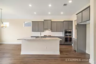 13605 Fairway Arbor Dr, Texas City, TX 77510 - Photo 3
