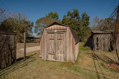820 Enfield Lane, Beaumont, TX 77707 - Photo 27