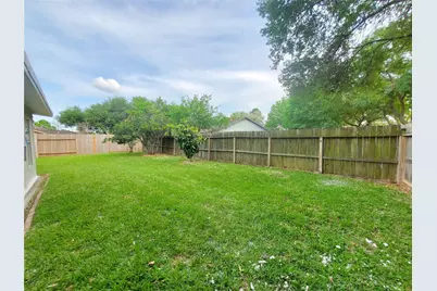 3002 Frontier Drive, Sugar Land, TX 77479 - Photo 19