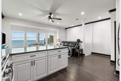 4514 Boulevard Street, Bacliff, TX 77518 - Photo 17