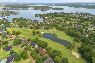 199 Kings Point St, Conroe, TX 77356 - Photo 37