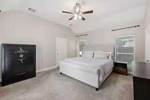 199 Kings Point St, Conroe, TX 77356 - Photo 21