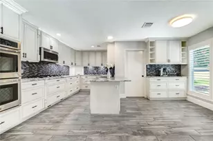 1904 Nursery Rd, The Woodlands, TX 77380 - Photo 15