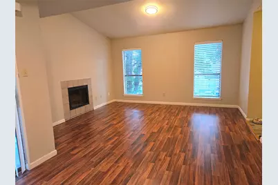 6602 Harbor Town Drive #404, Houston, TX 77036 - Photo 9