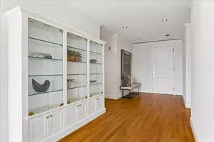1100 Uptown Park Blvd, Houston, TX 77056 - Photo 7