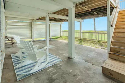 12536 W Buena Vista Drive, Galveston, TX 77554 - Photo 21