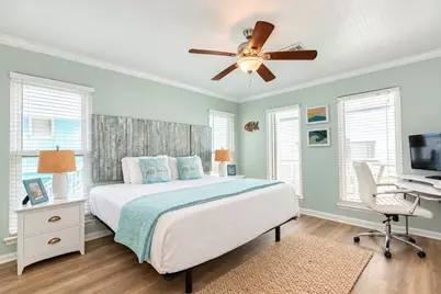 12536 W Buena Vista Drive, Galveston, TX 77554 - Photo 15