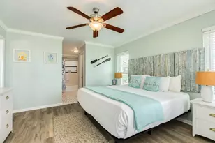 12536 W Buena Vista Dr, Galveston, TX 77554 - Photo 17