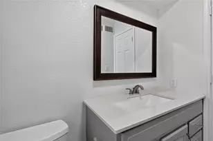 1221 Cedar Post Ln, Houston, TX 77055 - Photo 13