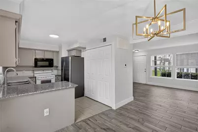 1221 Cedar Post Lane #8C, Houston, TX 77055 - Photo 1