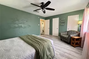 17119 Blackhawk Blvd, Friendswood, TX 77546 - Photo 33