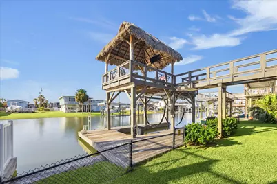 21918 Lampasas Drive, Galveston, TX 77554 - Photo 27