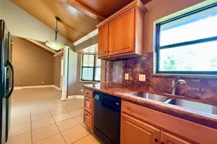 9238 Friendship Rd, Houston, TX 77080 - Photo 9