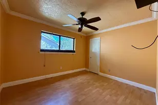 9238 Friendship Rd, Houston, TX 77080 - Photo 15