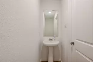 9910 Oakheath Blf Dr, Baytown, TX 77521 - Photo 25