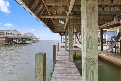 146 Tamana Drive, Galveston, TX 77554 - Photo 29