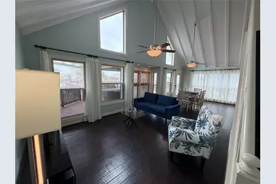 146 Tamana Drive, Galveston, TX 77554 - Photo 3