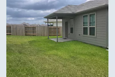 15006 English Rose, Conroe, TX 77302 - Photo 11