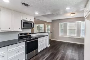 12757 Lake Conroe Hills Dr, Willis, TX 77318 - Photo 13