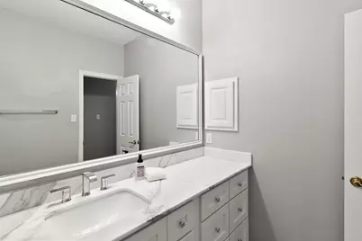 42 Vista Cove Drive, The Woodlands, TX 77381 - Photo 17