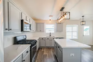 2030 Vander Wilt Ln, Katy, TX 77449 - Photo 9