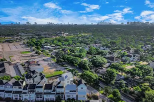 4005 Woodshire Vlg Ests, Houston, TX 77025 - Photo 43