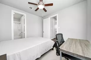 5720 Petty St, Houston, TX 77007 - Photo 29