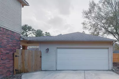 17527 Sandy Cliffs Drive, Houston, TX 77090 - Photo 49