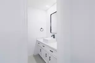 17527 Sandy Cliffs Dr, Houston, TX 77090 - Photo 29