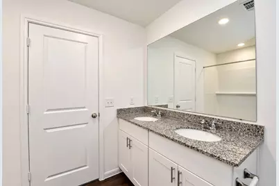 16431 Big Hickory Dr, Conroe, TX 77302 - Photo 19