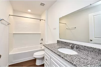 16431 Big Hickory Dr, Conroe, TX 77302 - Photo 23