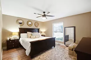 3002 Beluche Dr, Galveston, TX 77551 - Photo 15