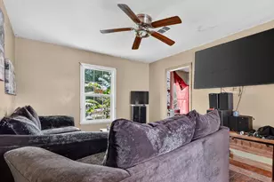 7510 Touchstone St, Houston, TX 77028 - Photo 3