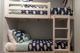 6102 Seawall Blvd, Galveston, TX 77551 - Photo 11