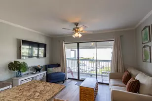 6102 Seawall Blvd, Galveston, TX 77551 - Photo 5