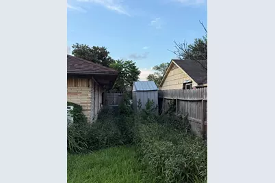 2210 Marlen Avenue, Pasadena, TX 77502 - Photo 27