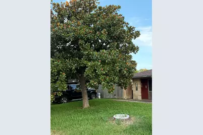 2210 Marlen Avenue, Pasadena, TX 77502 - Photo 3